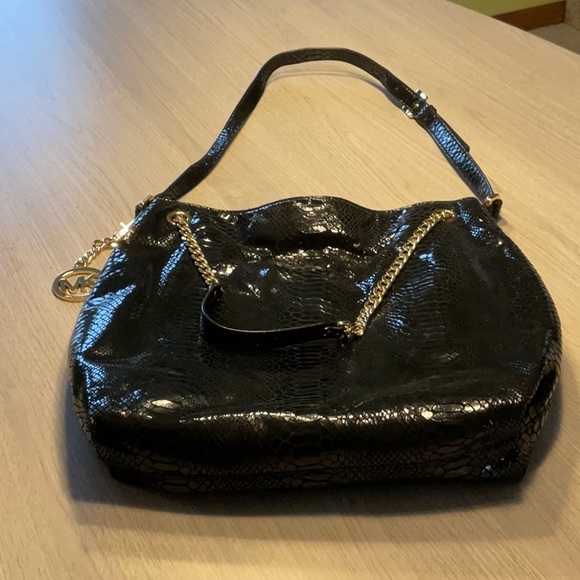 Michael Kors Black Patent Leather Crocodile Purse Handbag - Picture 3 of 16